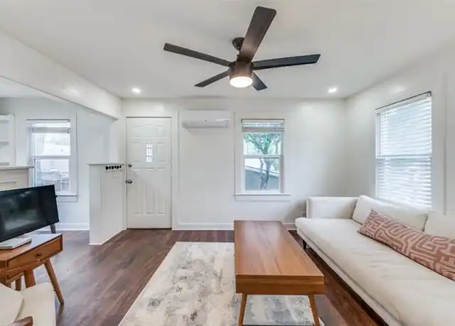 Property at 2508 Hulen St, Fort Worth, TX, 76107, 1 bed, 1 bath, [object Object]
