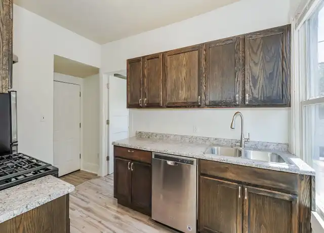 Property at 1115 1/2 4th St NE, Minneapolis, MN, 55413, 1 bed, 1 bath, [object Object]
