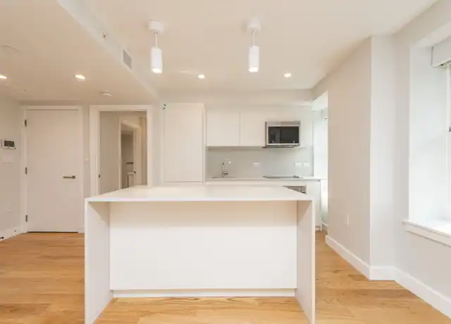 Property at 22 Fleet St Unit 3, Boston, MA, 02113, 1 bed, 1 bath, [object Object]