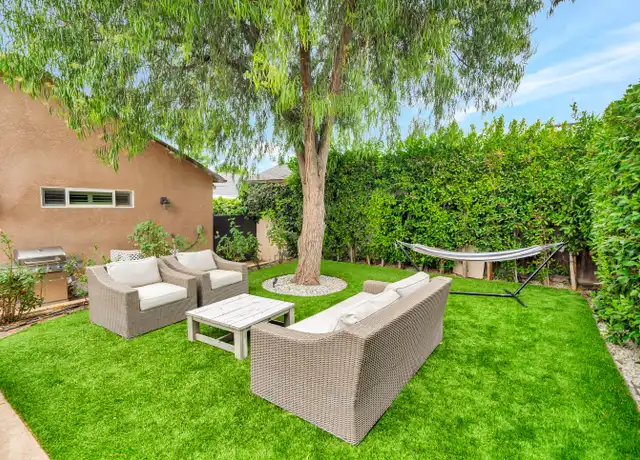 Property at 17946 Valley Vista Blvd, Encino, CA, 91316, 3 beds, 2 baths, [object Object]
