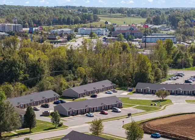 Property at 134 Raleigh Dr Unit 139E, Elizabethtown, KY, 42701, 1 bed, 1 bath, [object Object]
