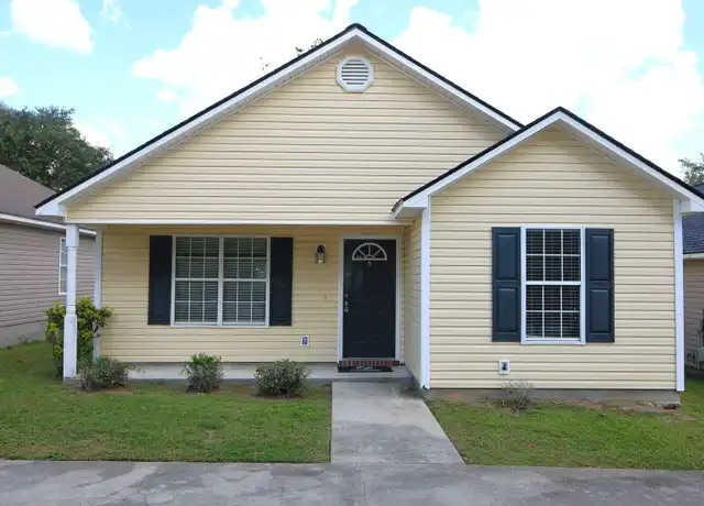 Property at 1540 Woodard St, Valdosta, GA, 31601, 3 beds, 2 baths, [object Object]