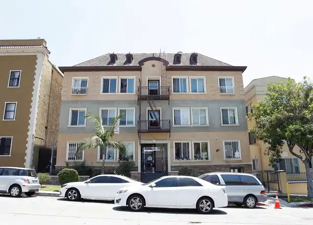 Property at LEE - Leeward Apartments - 2810 Leeward Ave, Los Angeles, CA, 90005, 0 beds, 1 bath, [object Object]