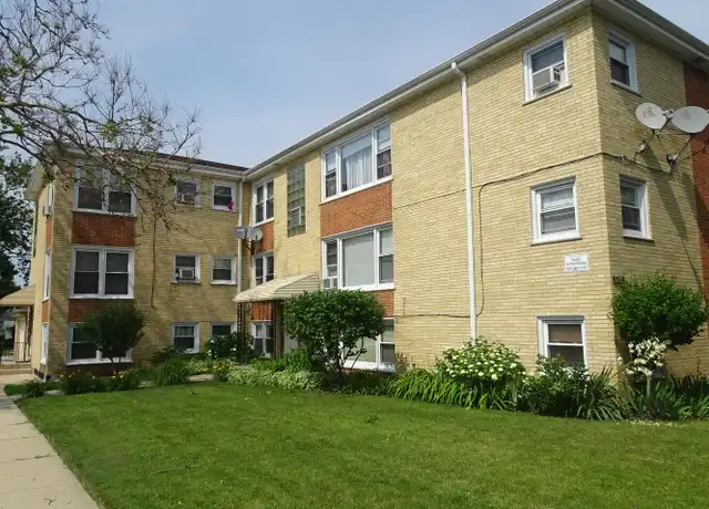 Property at 7256 W Belmont Ave Unit G, Chicago, IL, 60634, 2 beds, 1 bath, [object Object]