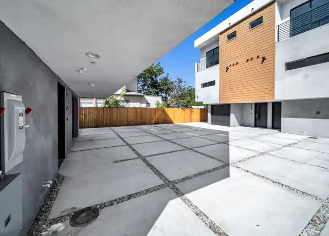 Property at 1218 Magnolia Ave Unit 1216, Los Angeles, CA, 90006, 3 beds, 3.5 baths, [object Object]