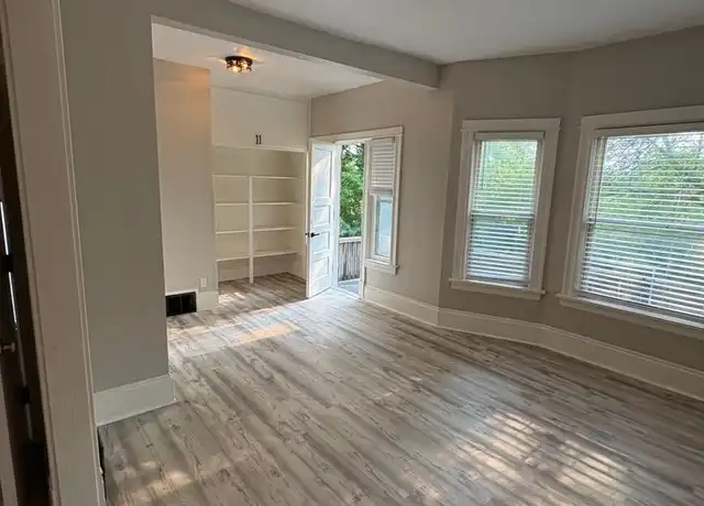 Property at 2123 N 47th St, Milwaukee, WI, 53208, 3 beds, 1 bath, [object Object]