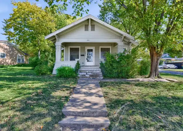 Property at 201 N Highland Ave, Sherman, TX, 75092, 3 beds, 2 baths, [object Object]