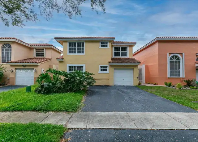 Property at 2592 W Saratoga Dr, Hollywood, FL, 33026, 4 beds, 3 baths, [object Object]
