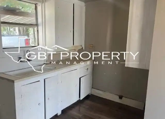 Property at 402 Davis St Unit 4, Longview, TX, 75602, 1 bed, 1 bath, [object Object]