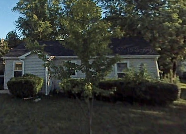 Photo of 30 Hennings Ct, Antioch, IL 60002
