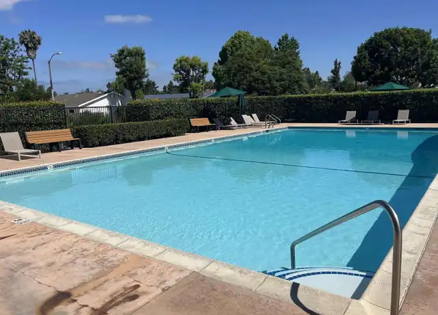 Property at 1933 Park Dale Ln, Encinitas, CA, 92024, 3 beds, 2 baths, [object Object]
