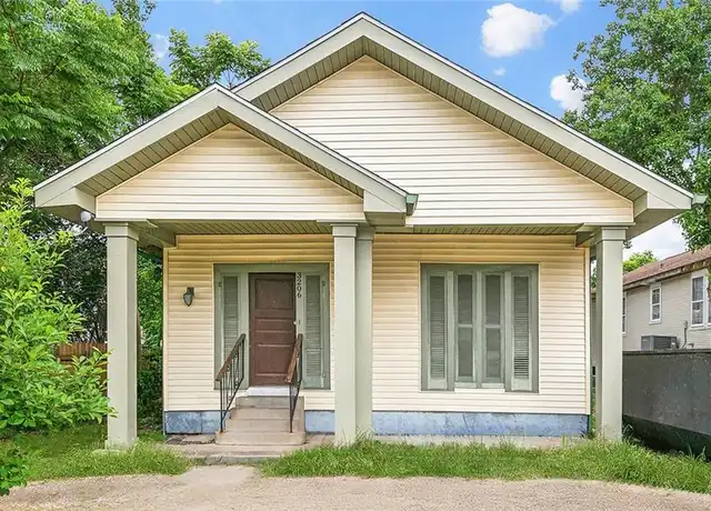 Property at 3206 08 Cadiz St, New Orleans, LA, 70125, 2 beds, 2 baths, [object Object]