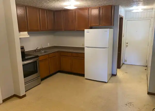 Property at 195 Wheeler St Apt 106, Akron, OH, 44304, 2 beds, 1 bath, [object Object]