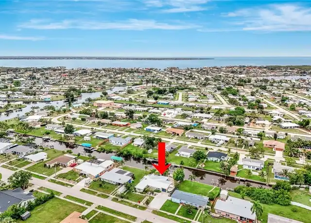 Property at 341 Duxbury Ave, Port Charlotte, FL, 33952, 3 beds, 2 baths, [object Object]