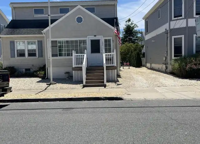 Property at 102 Brown Ave, Lavallette, NJ, 08735, 4 beds, 2 baths, [object Object]