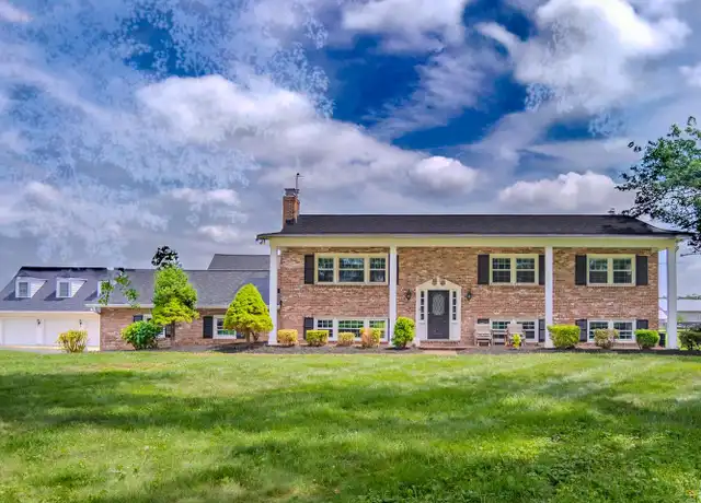 Property at 42873 Lucketts Rd, Leesburg, VA, 20176, 5 beds, 4 baths, [object Object]