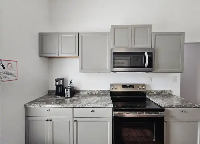 Property at 921 Willie Mays Pkwy, Orlando, FL, 32811, 1 bed, 1 bath, [object Object]