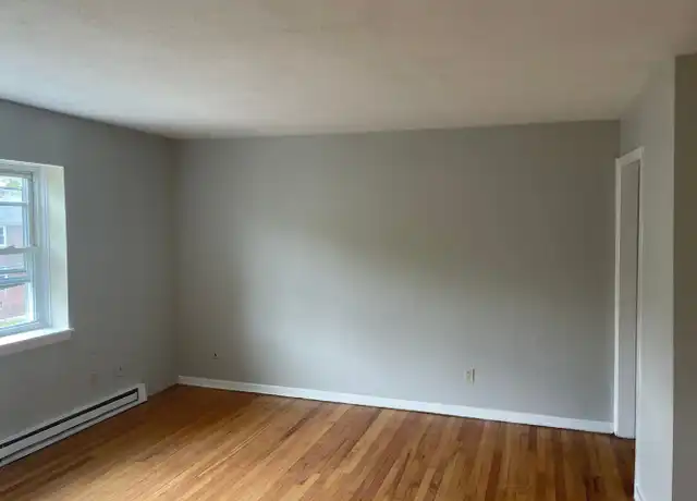 Property at 212 Sheffield Ave Unit 5, New Haven, CT, 06511, 2 beds, 1 bath, [object Object]