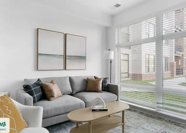 Property at 2005 Brook Rd Unit 2-1261398205, Richmond, VA, 23220, 0 beds, 1 bath, [object Object]