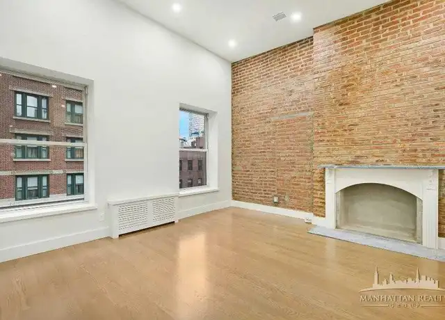 Property at 122 E 27th St Unit 4B, New York, NY, 10016, 3 beds, 2 baths, [object Object]