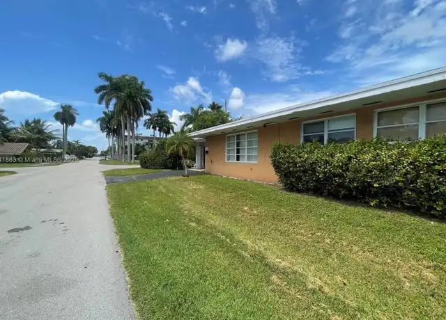 Property at 1400 N 16th Ave, Hollywood, FL, 33020, 2 beds, 2 baths, [object Object]