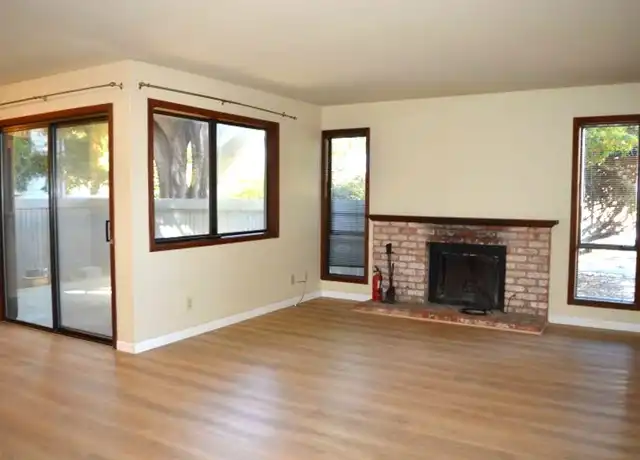 Property at 56 Cypress Pl, Sausalito, CA, 94965, 2 beds, 2 baths, [object Object]
