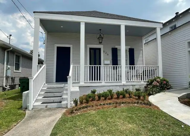 Property at 526 6th St, Gretna, LA, 70053, 2 beds, 1 bath, [object Object]