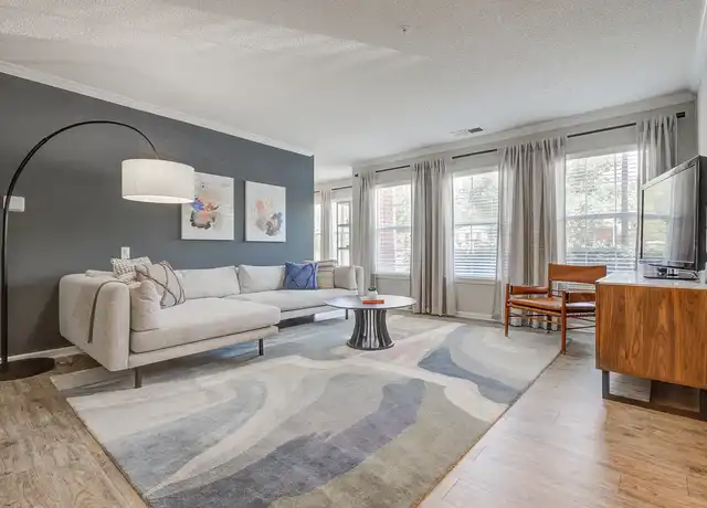 Property at Vista Commons Apartments - 1100 Pulaski St, Columbia, SC, 29201, 1-3 bed, 1-2 bath, [object Object]