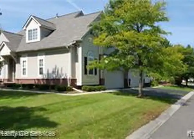 Property at 38211 Saratoga Cir, Farmington Hills, MI, 48331, 3 beds, 2.5 baths, [object Object]