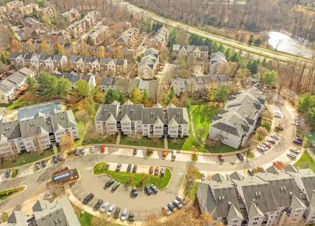 Property at 10018 Vanderbilt Cir Unit 10-12, Rockville, MD, 20850, 3 beds, 2 baths, [object Object]