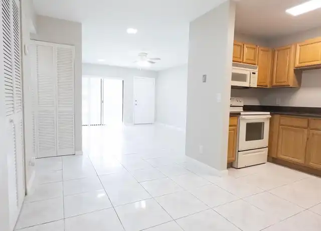 Property at 3256 NW 104th Ave, Coral Springs, FL, 33065, 2 beds, 2 baths, [object Object]