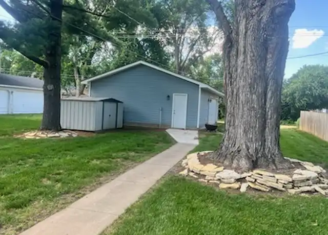 Property at 611 Walnut St, Farmington, MN, 55024, 3 beds, 1 bath, [object Object]