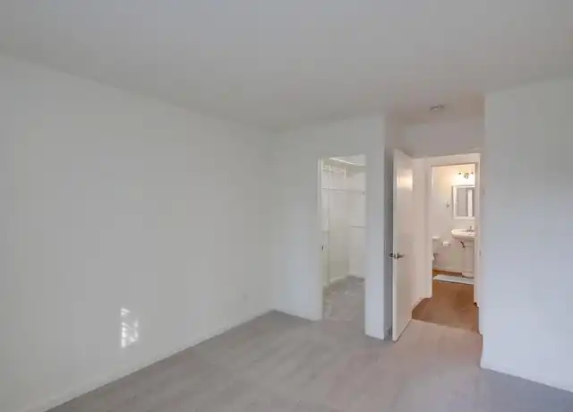 Property at 3549 Castle Glen Dr, San Diego, CA, 92123, 1 bed, 1 bath, [object Object]