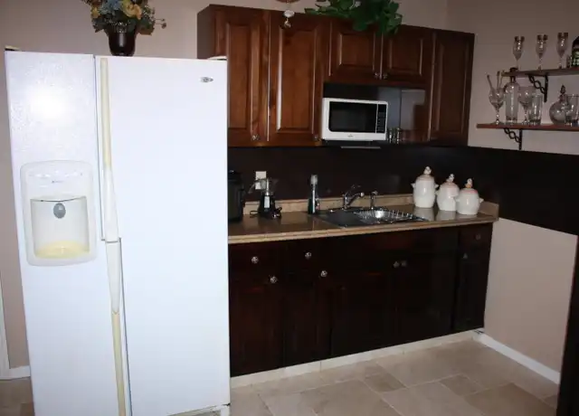 Property at 6018 Apple Ave, Cocoa, FL, 32927, 1 bed, 1 bath, [object Object]
