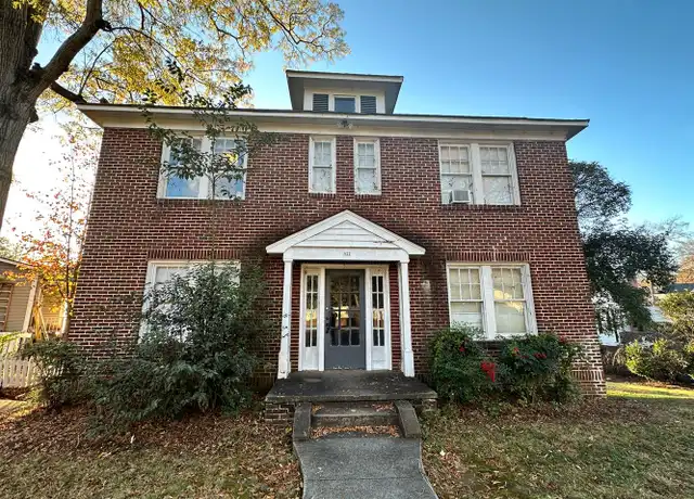 Property at 822 E Tremont Ave, Charlotte, NC, 28203, 1 bed, 1 bath, [object Object]