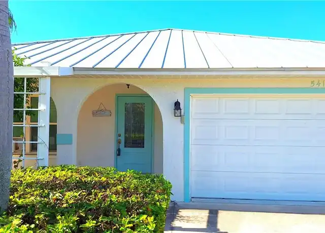 Property at 541 110th Ave N, Naples, FL, 34108, 3 beds, 2 baths, [object Object]