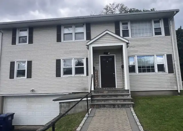 Property at 255 Jennings Rd Unit 257, Fairfield, CT, 06825, 3 beds, 1 bath, [object Object]