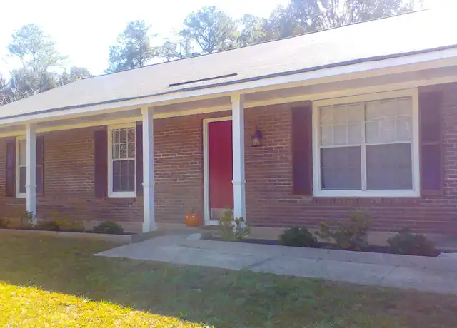 Property at 1631 Rolling Hills Trl SE, Conyers, GA, 30094, 3 beds, 2 baths, [object Object]