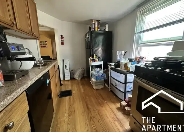 Property at 1014 Garnett Pl #2, Evanston, IL, 60201, 3 beds, 1 bath, [object Object]
