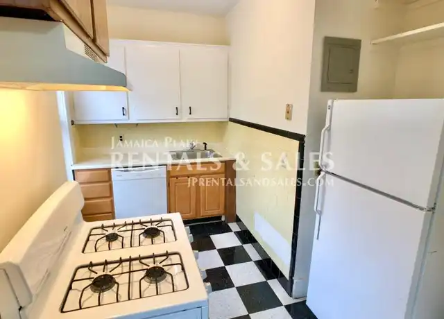 Property at 5 Glen Rd, Jamaica Plain, MA, 02130, 1 bed, 1 bath, [object Object]