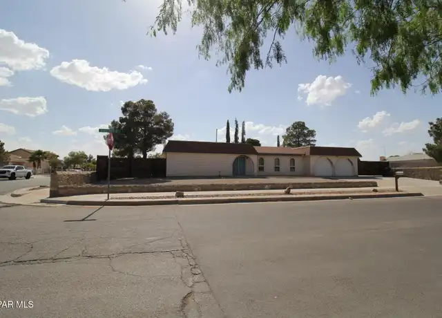 Property at 351 Duanesburg St, Horizon City, TX, 79928, 3 beds, 2.5 baths, [object Object]