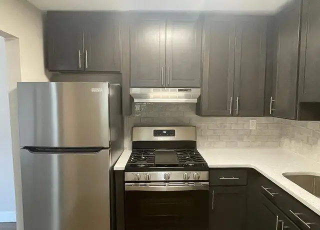 Photo of 17 Walnut St, Toms River, NJ 08753