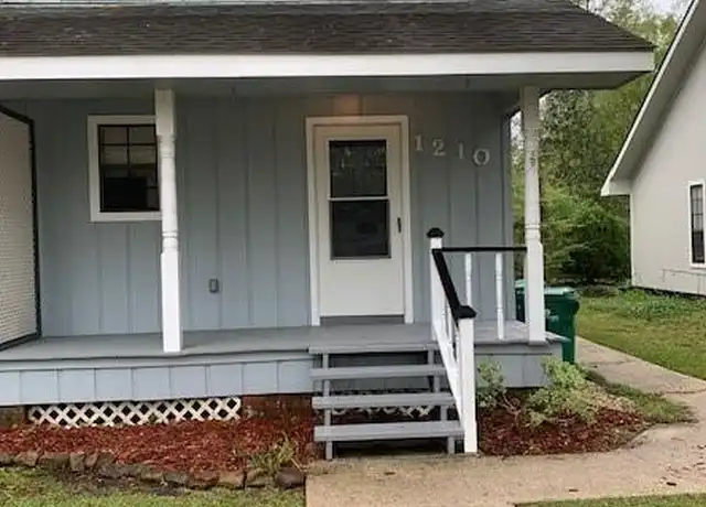 Property at 1210 Livingston St, Mandeville, LA, 70448, 2 beds, 1.5 baths, [object Object]
