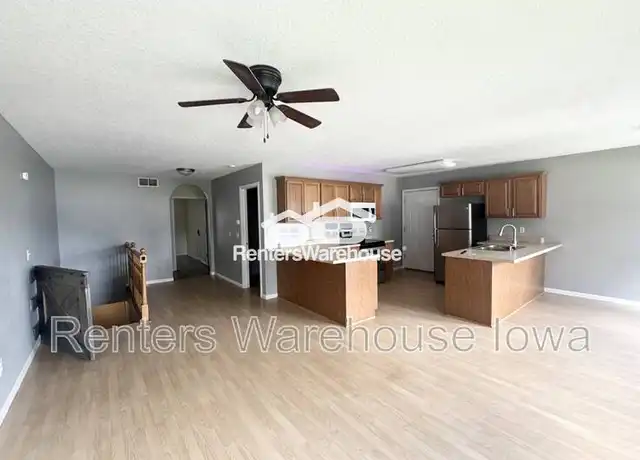 Property at 300 W North St Unit B, Prairie City, IA, 50228, 3 beds, 1 bath, [object Object]