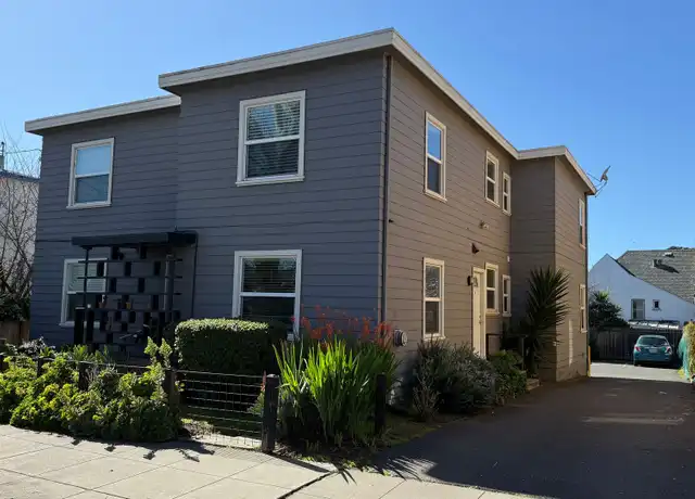 Property at 5643 Telegraph Ave Unit D, Oakland, CA, 94609, 2 beds, 1 bath, [object Object]