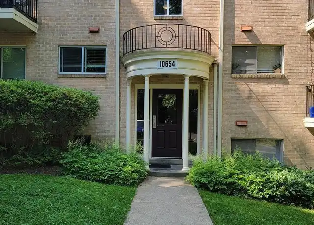 Property at 10654 Montrose Ave #3, Bethesda, MD, 20814, 2 beds, 1 bath, [object Object]