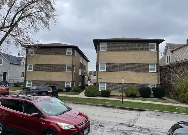 Property at 12747 Hoyne Ave, Blue Island, IL, 60406, 2 beds, 1 bath, [object Object]