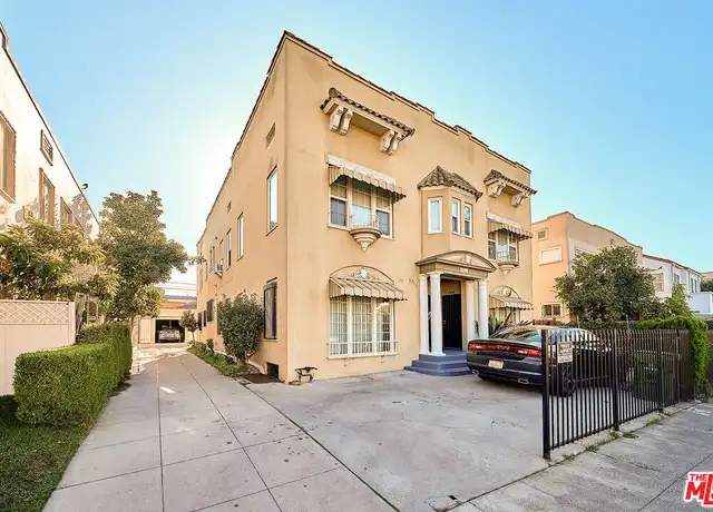 Property at 1414 S Bronson Ave, Los Angeles, CA, 90019, 2 beds, 1 bath, [object Object]