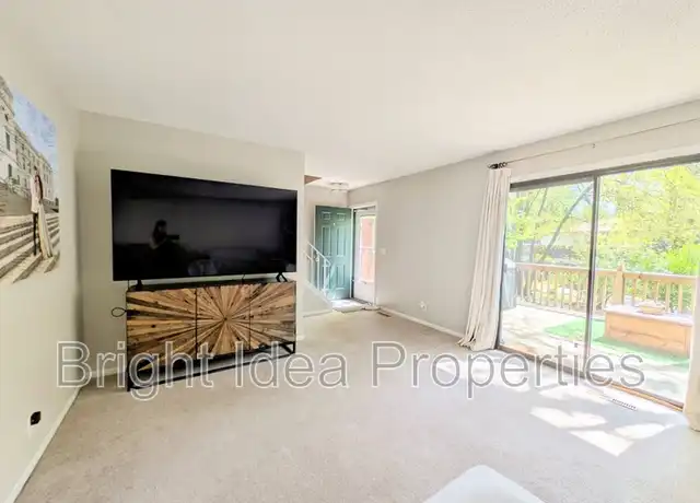 Property at 2710 Upland Ct, Minneapolis, MN, 55447, 2 beds, 1 bath, [object Object]