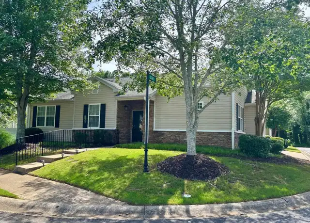 Property at 333 W Oaks Trl, Woodstock, GA, 30188, 3 beds, 2 baths, [object Object]